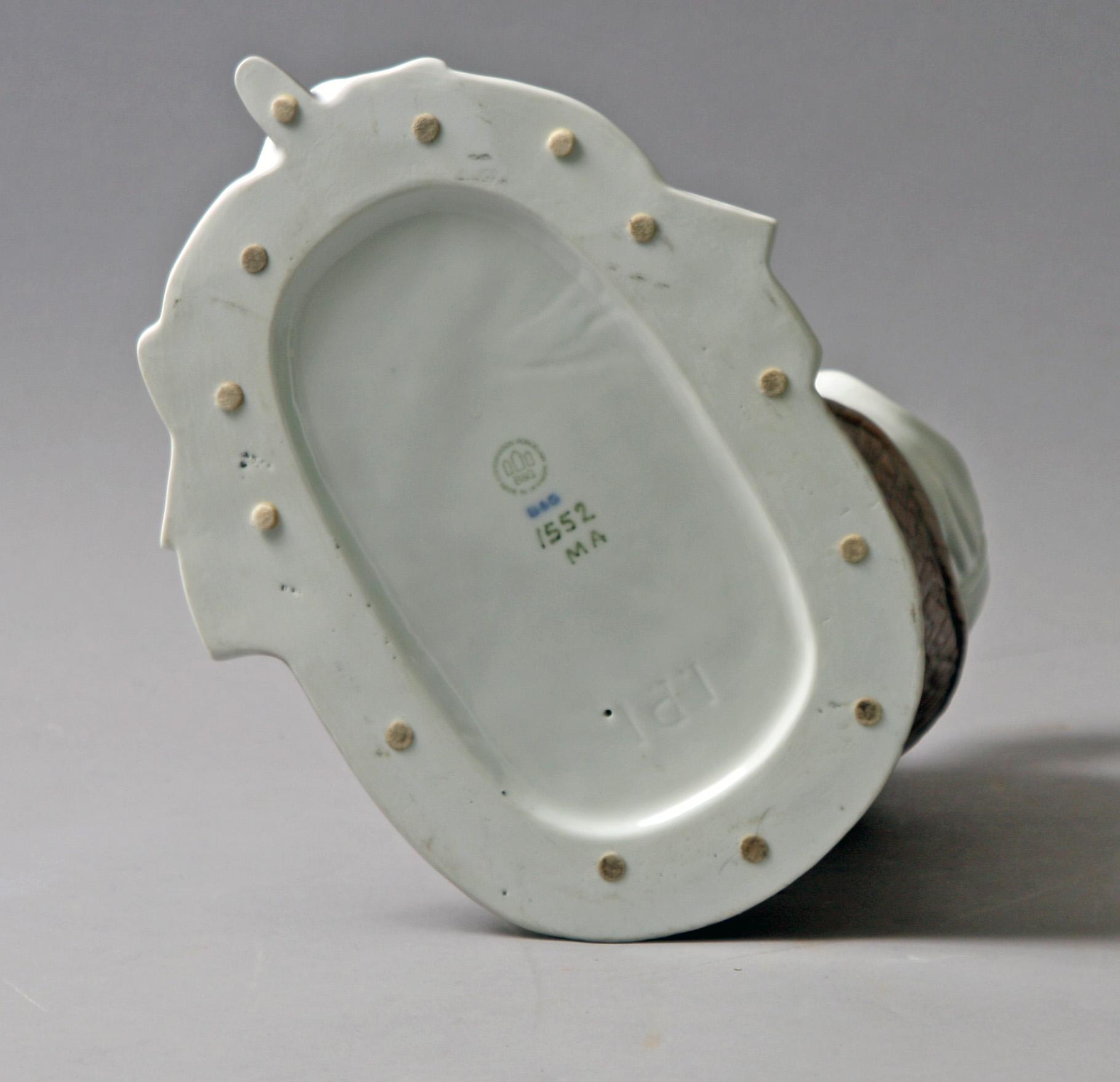 FIGURIN, porslin. Bing & Gröndahl.