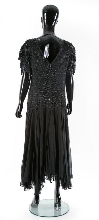 KLÄNNING, Oleg Cassini.