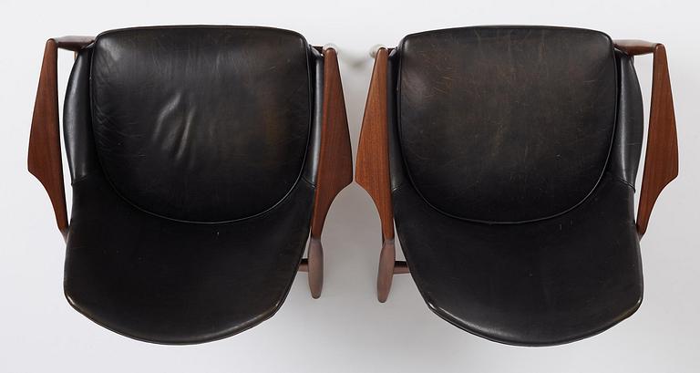 Ib Kofod-Larsen, a pair of teak "Sälen" armchairs, Olof Perssons Fåtöljindustri (OPE), Jönköping, 1960s.