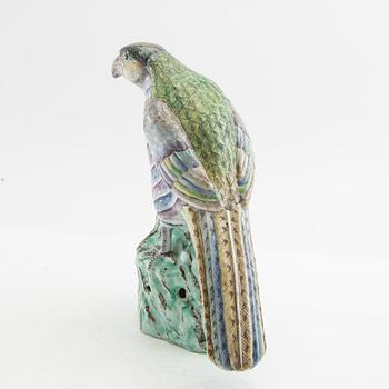 Figurin, porslin. Qingdynastin, Qianlong (1736-95).