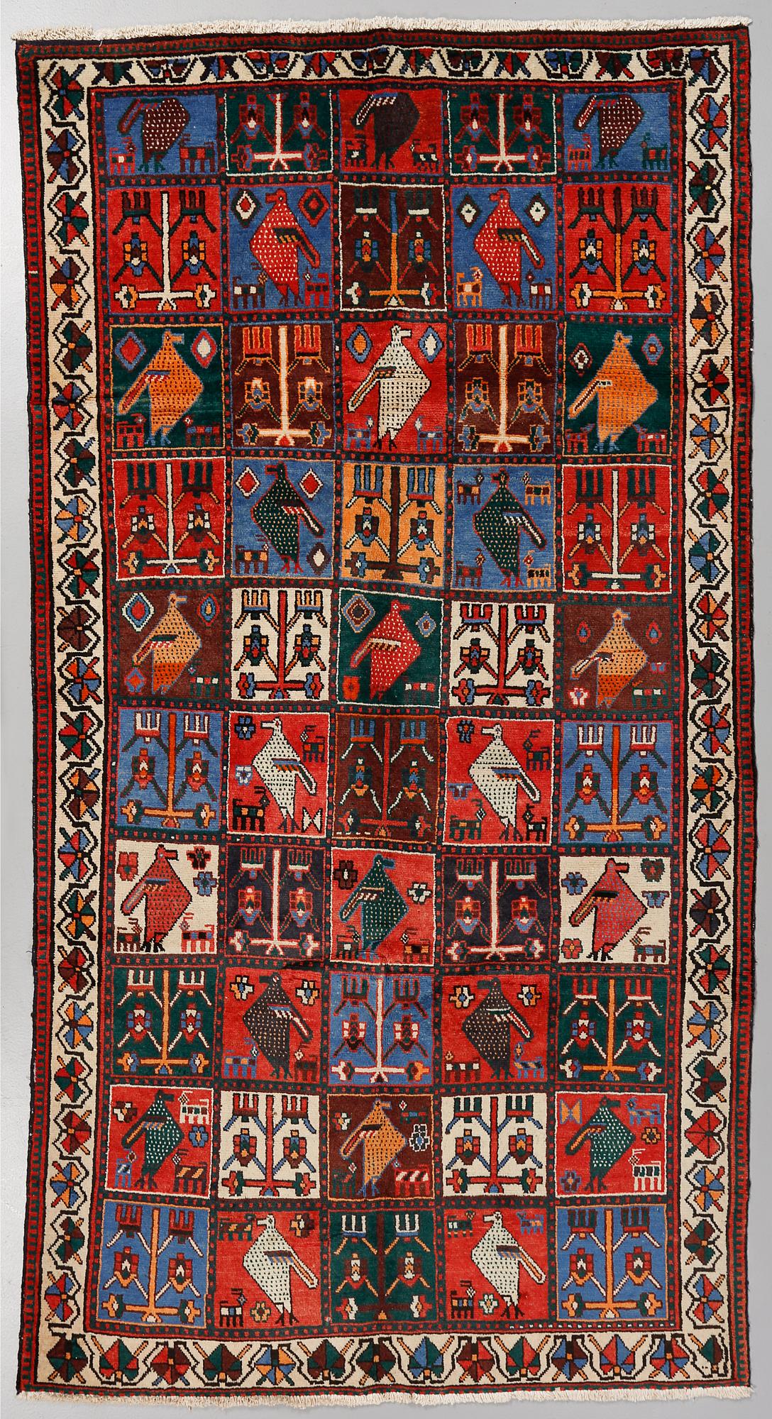 MATTA, Bachtiari, sent 1900-tal, ca 280x150 cm.