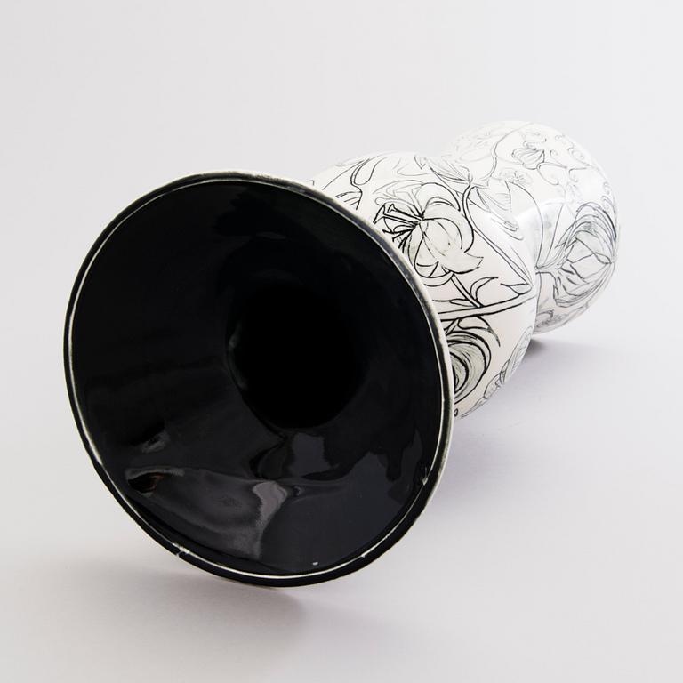 HEINI RIITAHUHTA, maljakko, posliinia, "Kesä", signeerattu Heini Riitahuhta Arabia 2004.