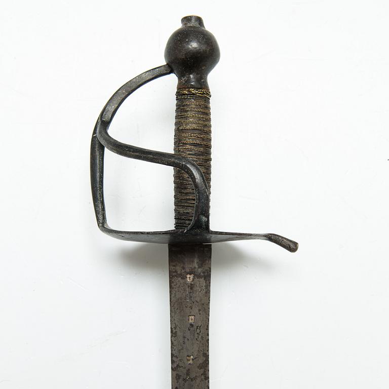 Värja, svensk, m/1685.