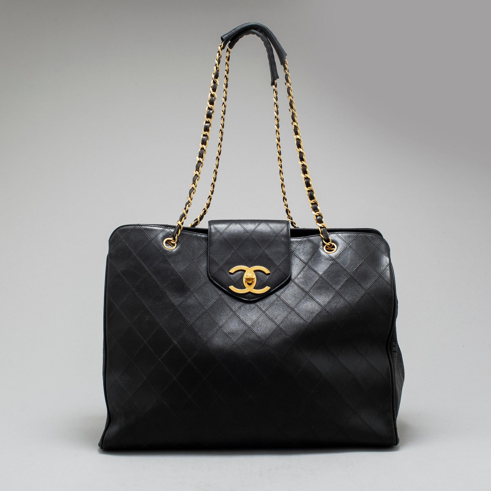 CHANEL, väska.
