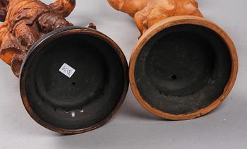 FIGURINER, ett par, terrakotta. UFFRECHT & CO, Tyskland, 1800/1900-tal.