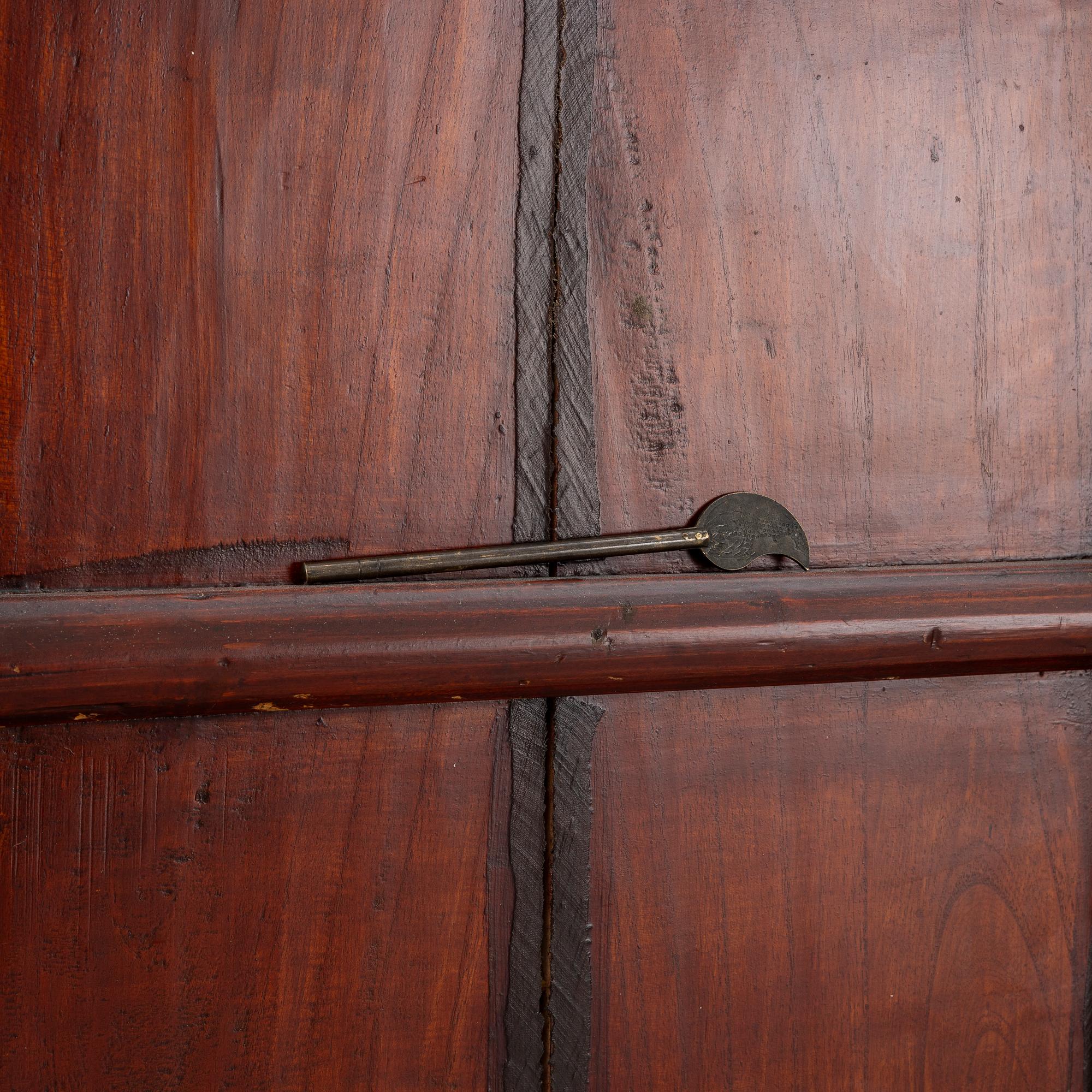 Skåp, Kina, 1900-talets andra hälft.