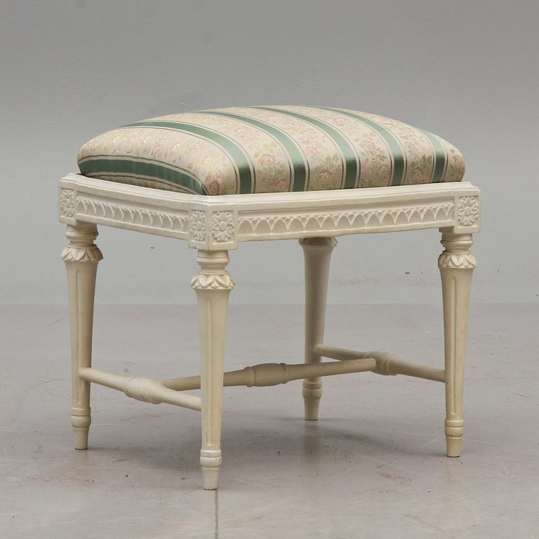 TABURETT, gustaviansk stil, 1800-talets andra hälft.