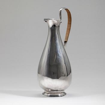 KANNA, silver, Hopeatehdas, Helsingfors 1966. Vikt ca 385 g.