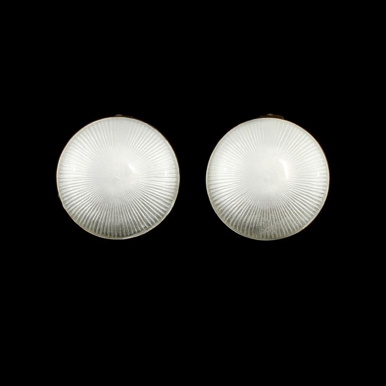 ÖRHÄNGEN, ett par, förgyllt sterlingsilver, Finn Jensen, Norge. Vikt 8 g.