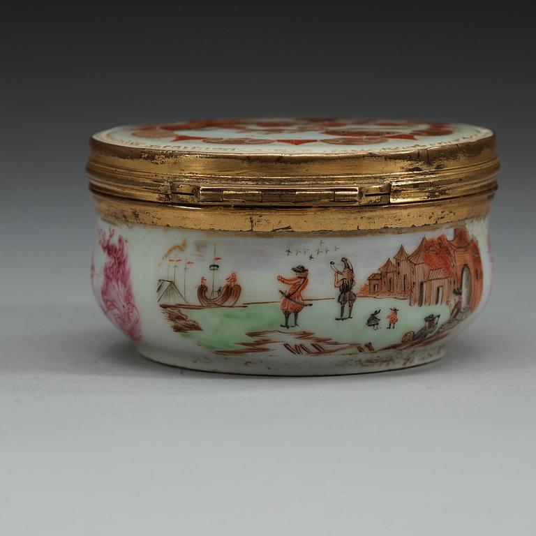 DOSA med LOCK, kompaniporslin och förgyllt silver. Qing dynastin, Qianlong (1736-95).
