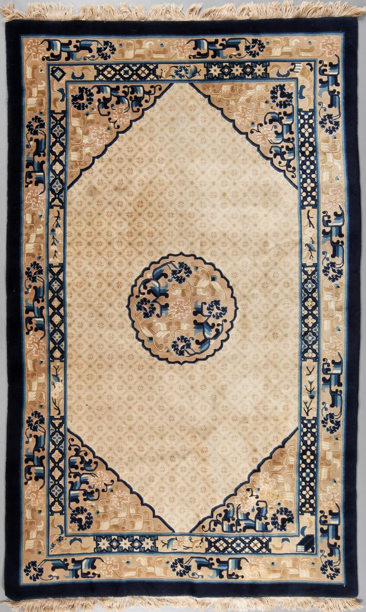 MATTA, old, Kina, ca 244x153.