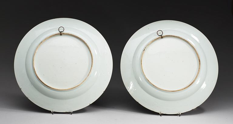 A pair of blue and white chargers, Qing dynasty, Qianlong (1736-95).