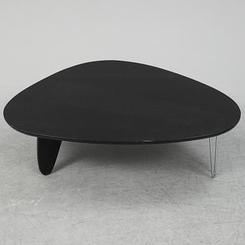 ISAMU NOGUCHI, soffbord, "Fin Table", Vitra Design Museum, 2002.