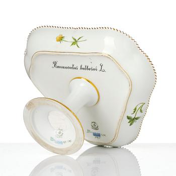 Tazza, porslin. Royal Copenhagen, "Flora Danica", Danmark, 1900-tal.
