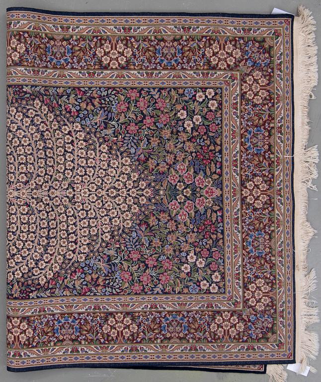 MATTA, orientalisk, figural. Ca 252x152 cm.