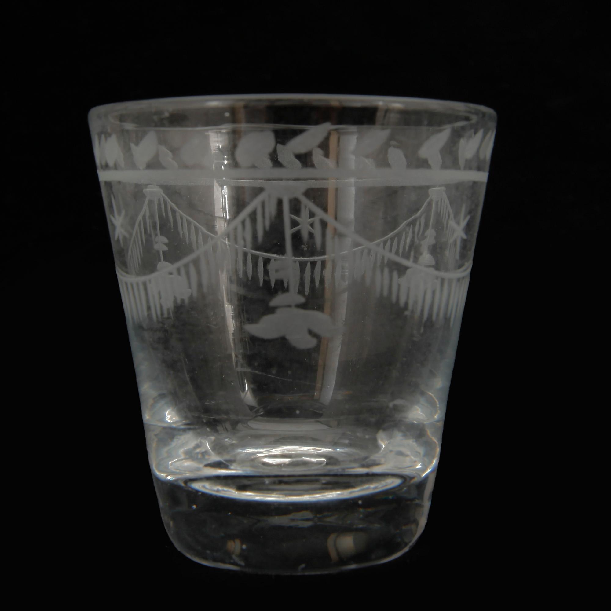 GLAS, 12 st, sengustavianska, tidigt 1800-tal.