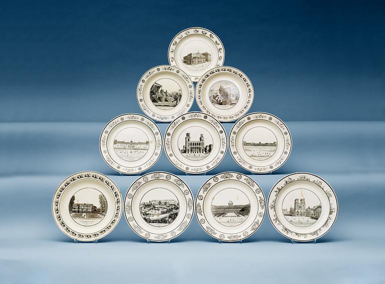 A set of 10 French dinner plates, Criel, early 19th Century.