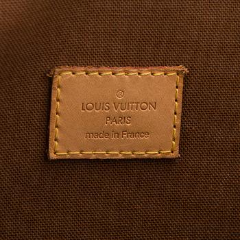 Louis Vuitton, a 'Lockit Horizontal' bag 2006.
