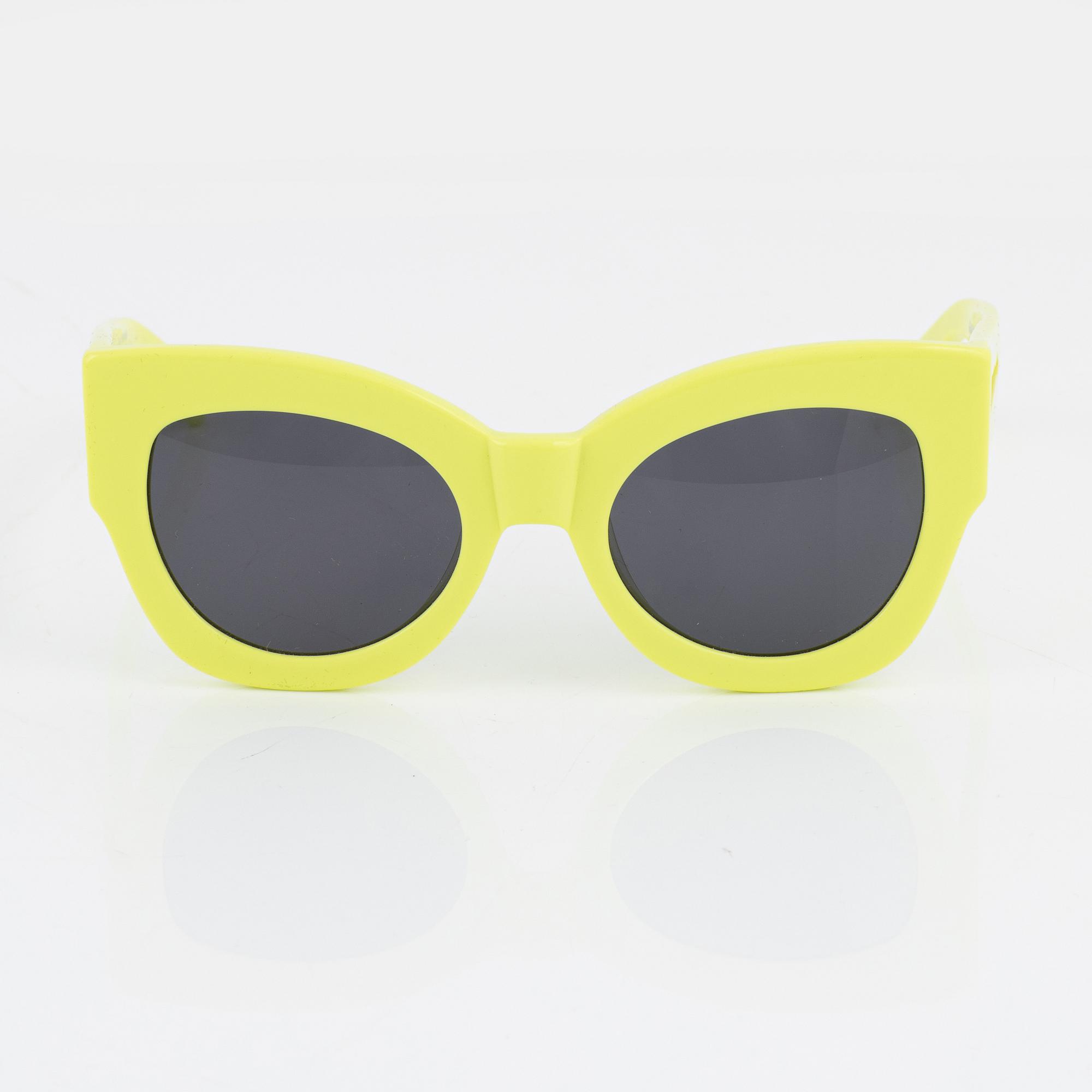 Karen Walker, solglasögon "Northern lights".