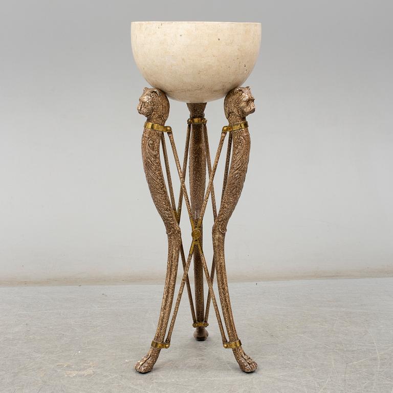 A late 20th Century pedestal.