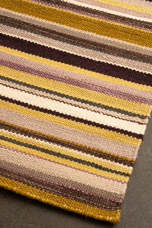 Rug, flat weave, ca 240 x 160 cm.