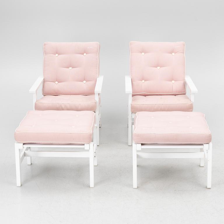 Elsa Stackelberg, A pair of armchairs, with footstools, Fri Form, contemporary.
