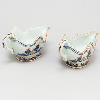 Two sauce boats, Qing dynasty, Qianlong (1736-95).