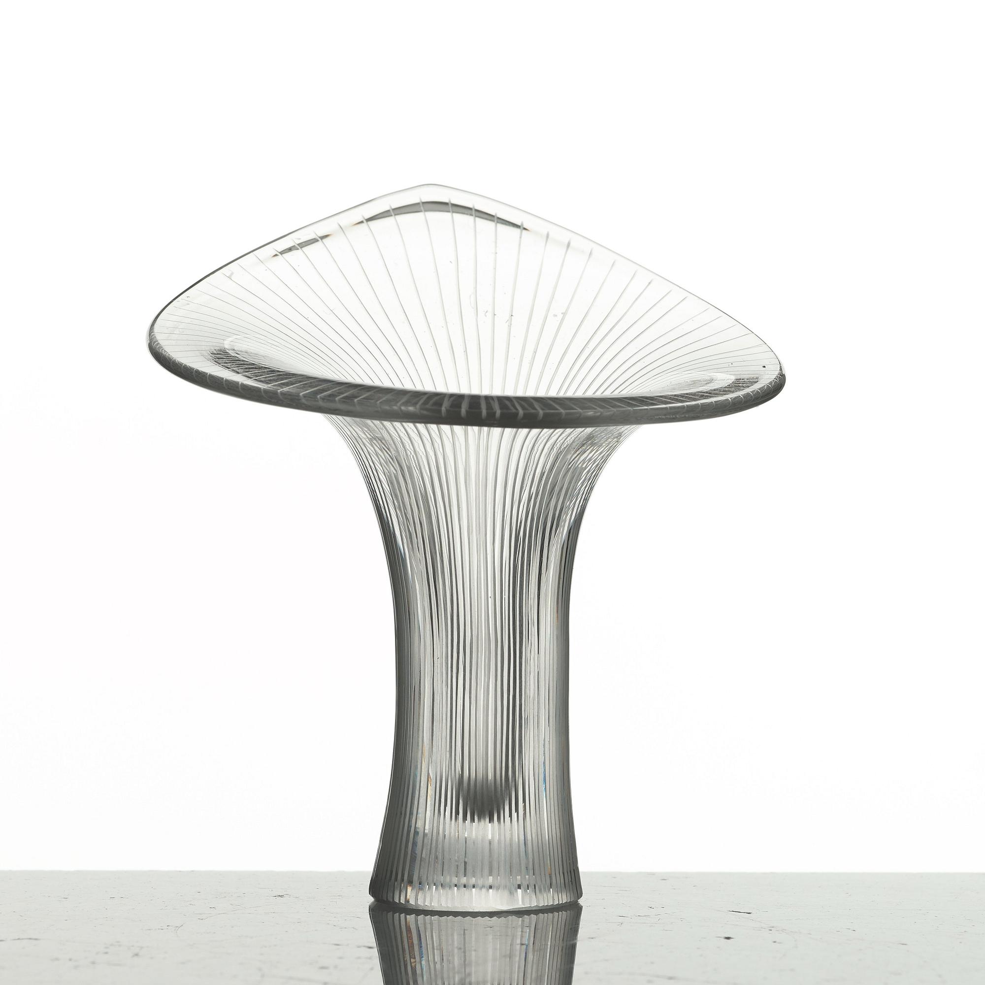 Tapio Wirkkala, TAPIO WIRKKALA, a set of three pieces of art glass, Iittala, Finland 1950's.