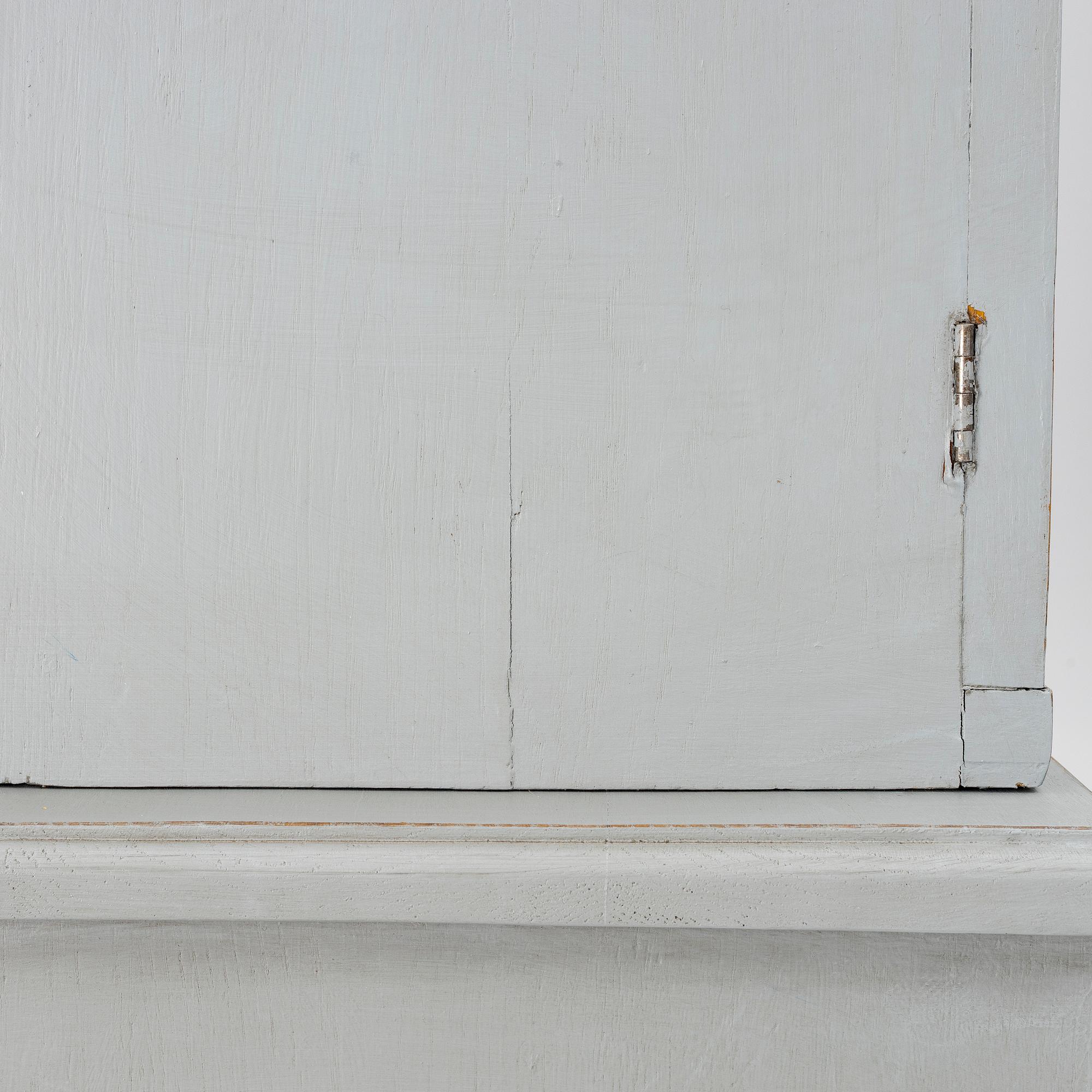 Vitrinskåp, omkring 1900.