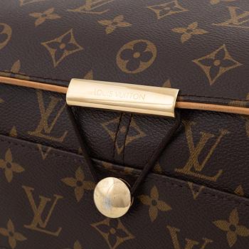 Louis Vuitton, A monogram canvas 'Abbesses' messenger bag, 2004.