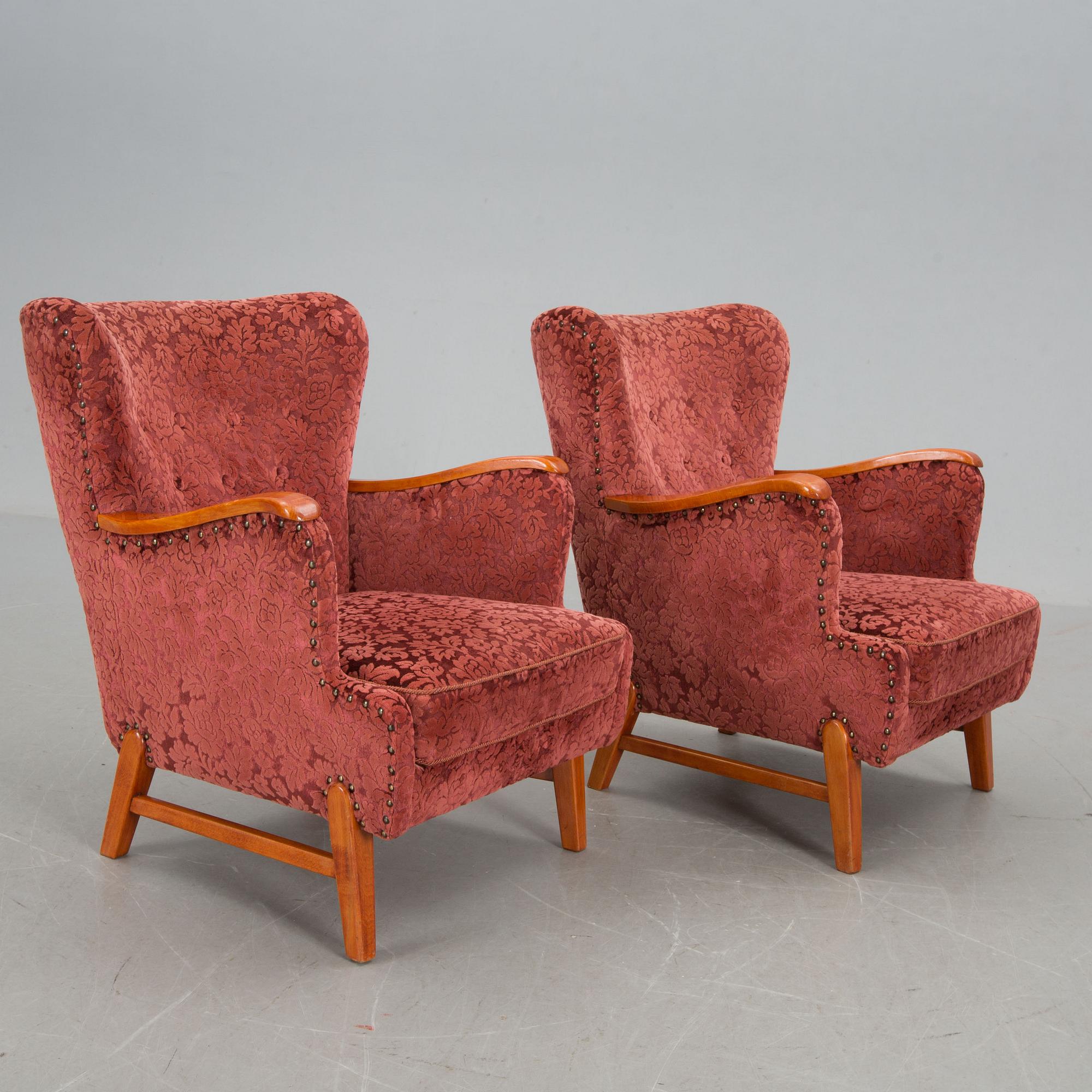 FÅTÖLJER, ett par, 1940/50-tal.