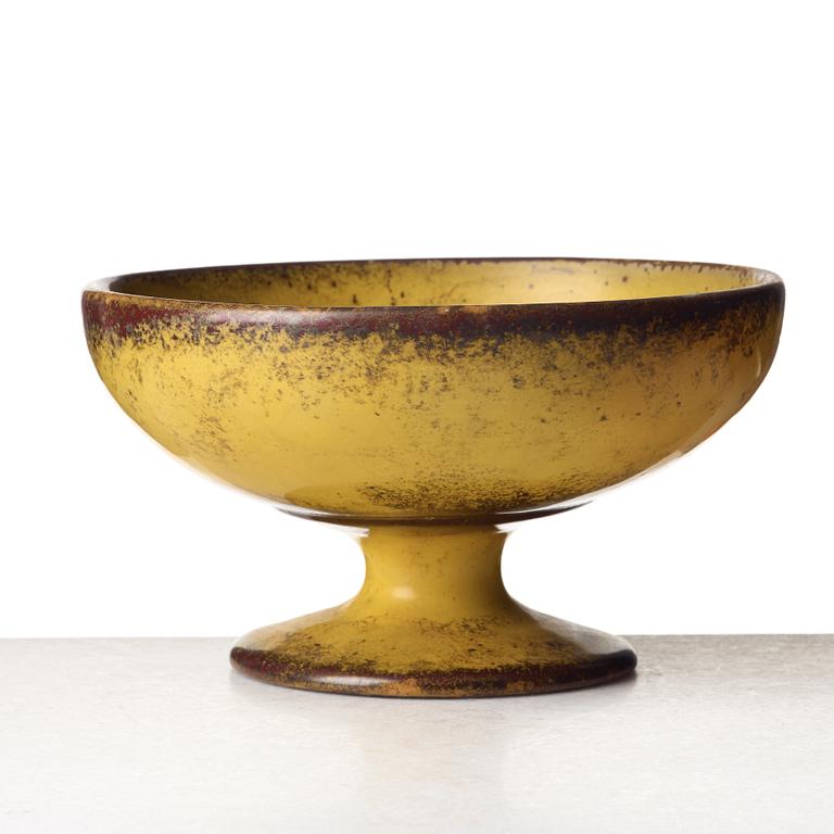 Hans Hedberg, a faience footed bowl, Biot, France.