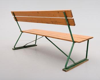 TRÄDGÅRDSSOFFA, 1900-talets andra hälft.