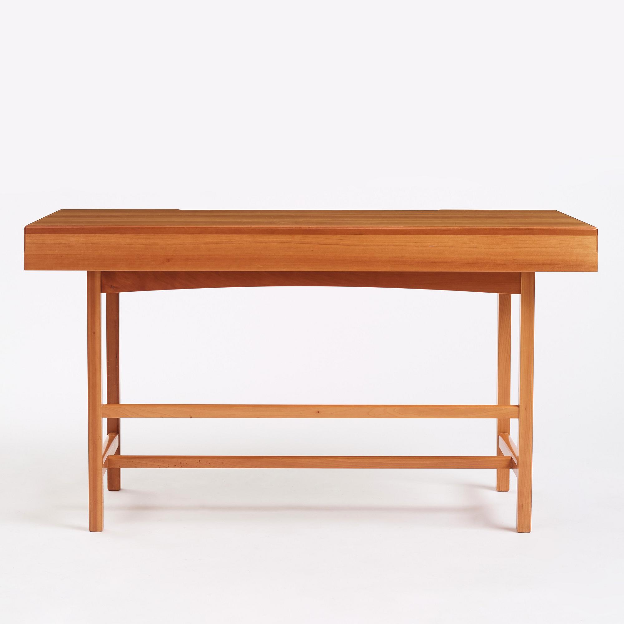 Josef Frank, skrivbord, Firma Svenskt Tenn, modell 1022, före 1985.