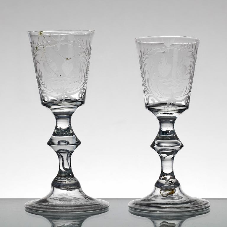 SPETSGLAS, 2 st, STARKVINSGLAS, ett par, Sverige/Tyskland 1700-tal.