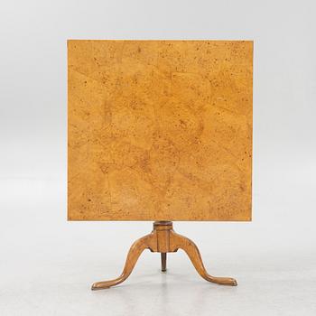 Folding table, Mälardalen, first half of the 19th Century.