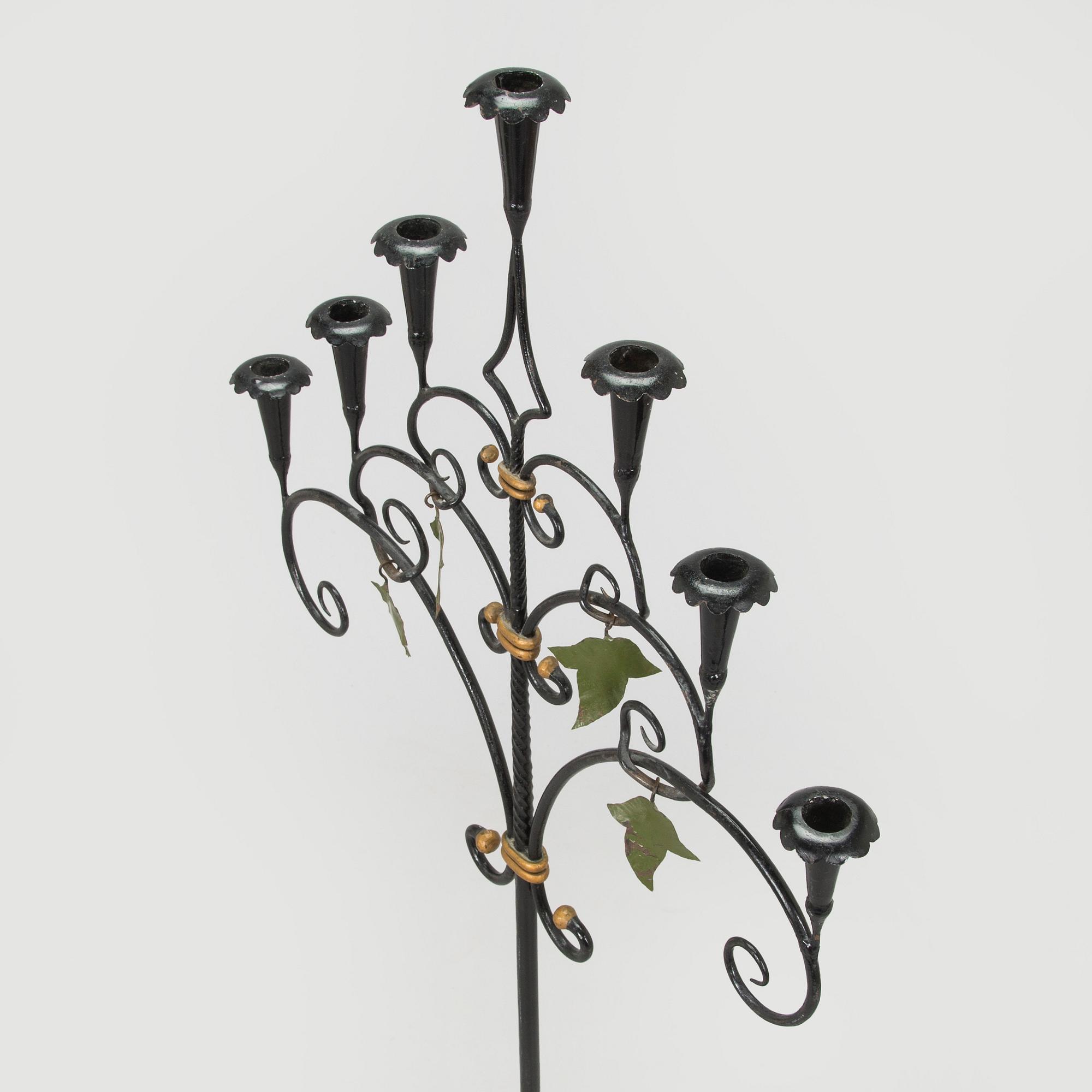 Bertil Lindholm, A 1930s floor candelabrum, Taidetakomo Antti Hakkarainen, Finland.