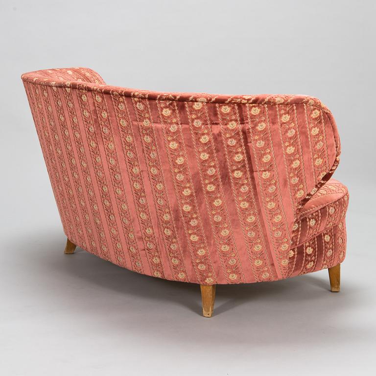 Soffa, 1900-talets mitt.
