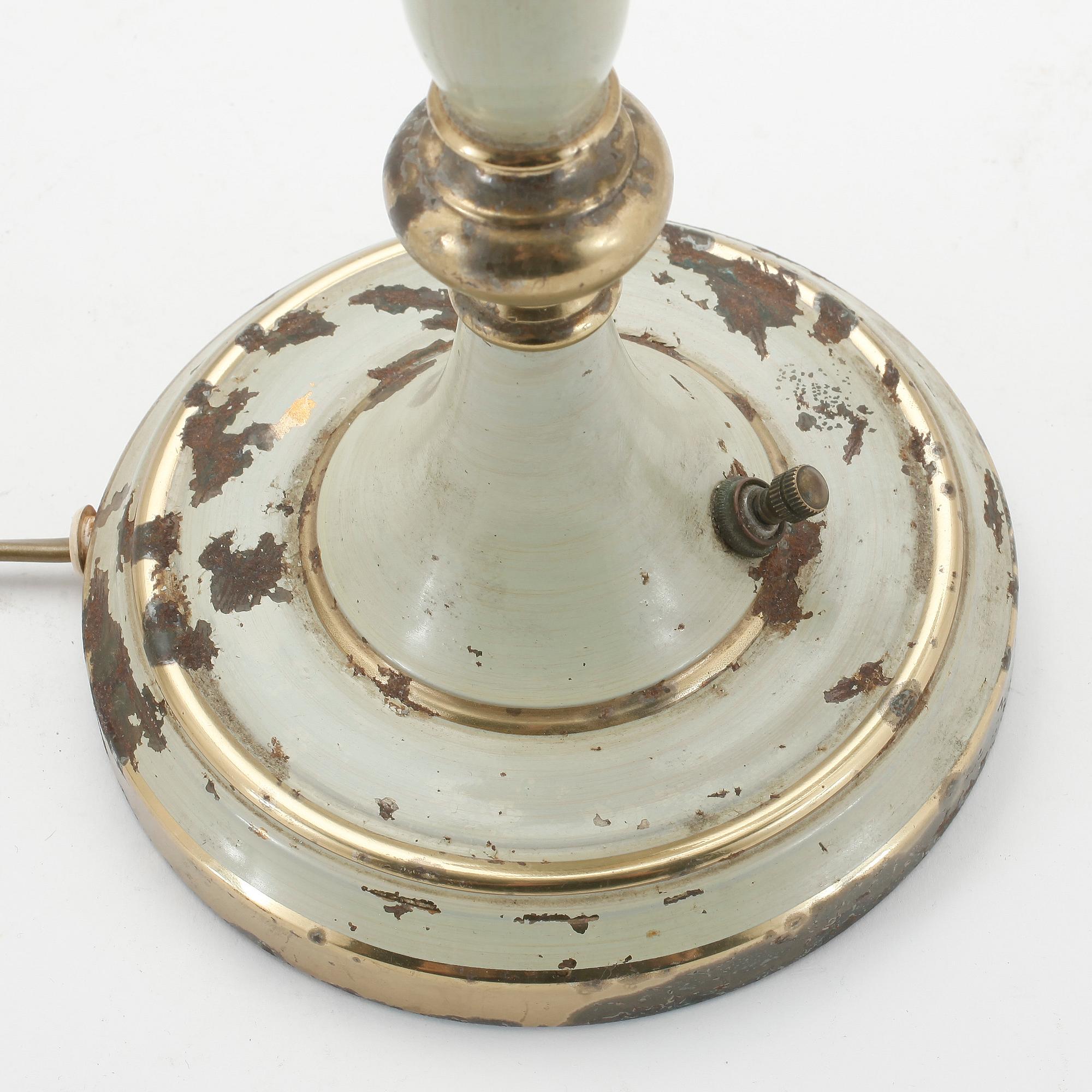 SKRIVBORDSLAMPA, 1900-talets förra hälft.