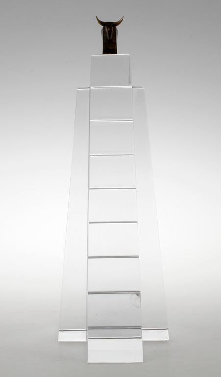 GUNNAR CYRÉN, skulptur, glas "Den heliga kon", Orrefors 1988.