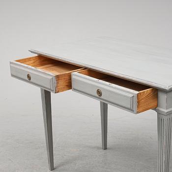 SKRIVBORD, gustaviansk stil, 1900-talets första hälft.