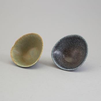 CARL-HARRY STÅLHANE, two stoneware bowls from Rörstrand.