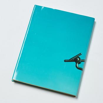 Denise Grünstein, bok Figure Out signerad 2010.