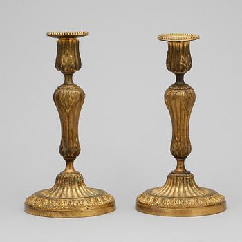 LJUSSTAKAR, ett par, nyrokoko, 1800/1900-tal.