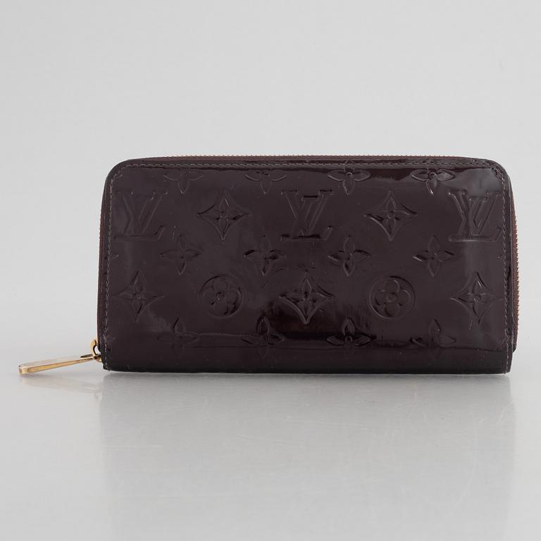 Louis Vuitton, wallet, "Zippy", 2007.