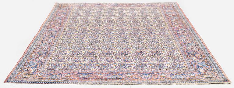 An antique silk Kashan, Central Persia, c. 201 x 130 cm.