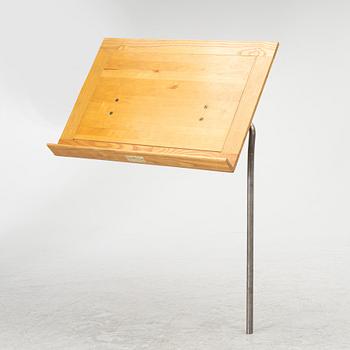 Bruno Mathsson, läsbord till fåtölj, Firma Karl Mathsson 1936.