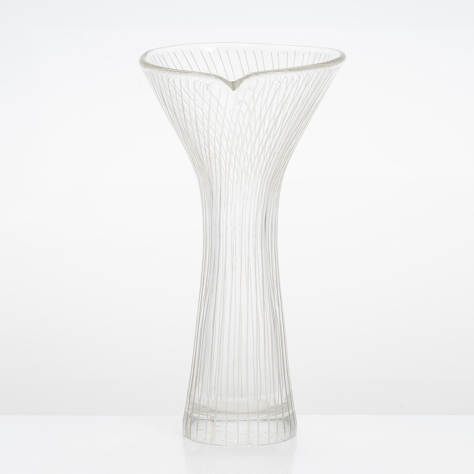 Tapio Wirkkala, maljakko, malli 3520, signeerattu Tapio Wirkkala Iittala.