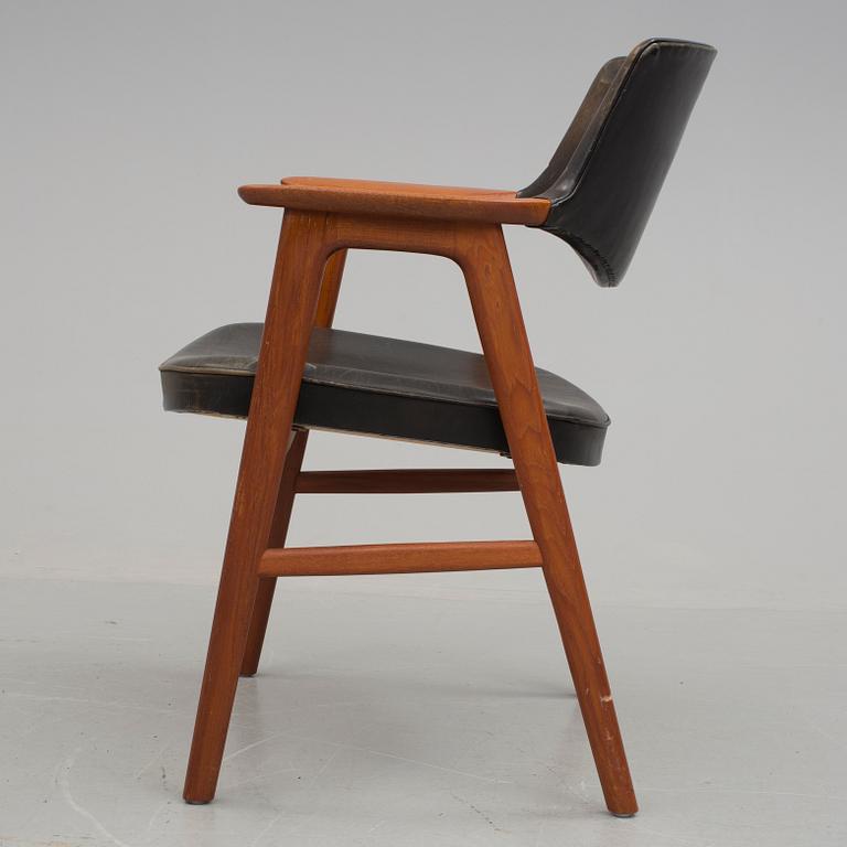 KARMSTOL, Eric Kirkegaard, Høng stolefabrik, Danmark, 1900-talets mitt.