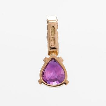 Riipus, 14K kultaa, pisarahiottu rubiini ja timantteja.